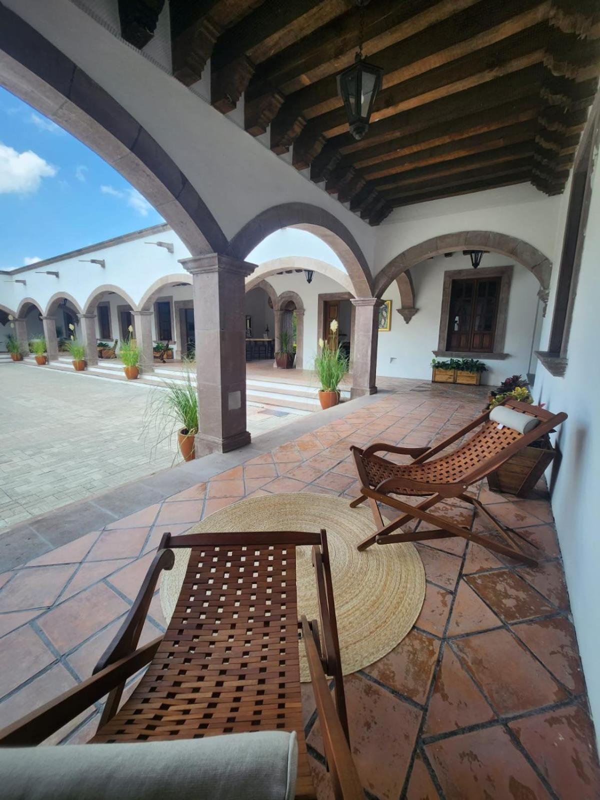 Tres Fuentes Dickinson Hotel Boutique Сан-Міґель-де-Альєнде Екстер'єр фото